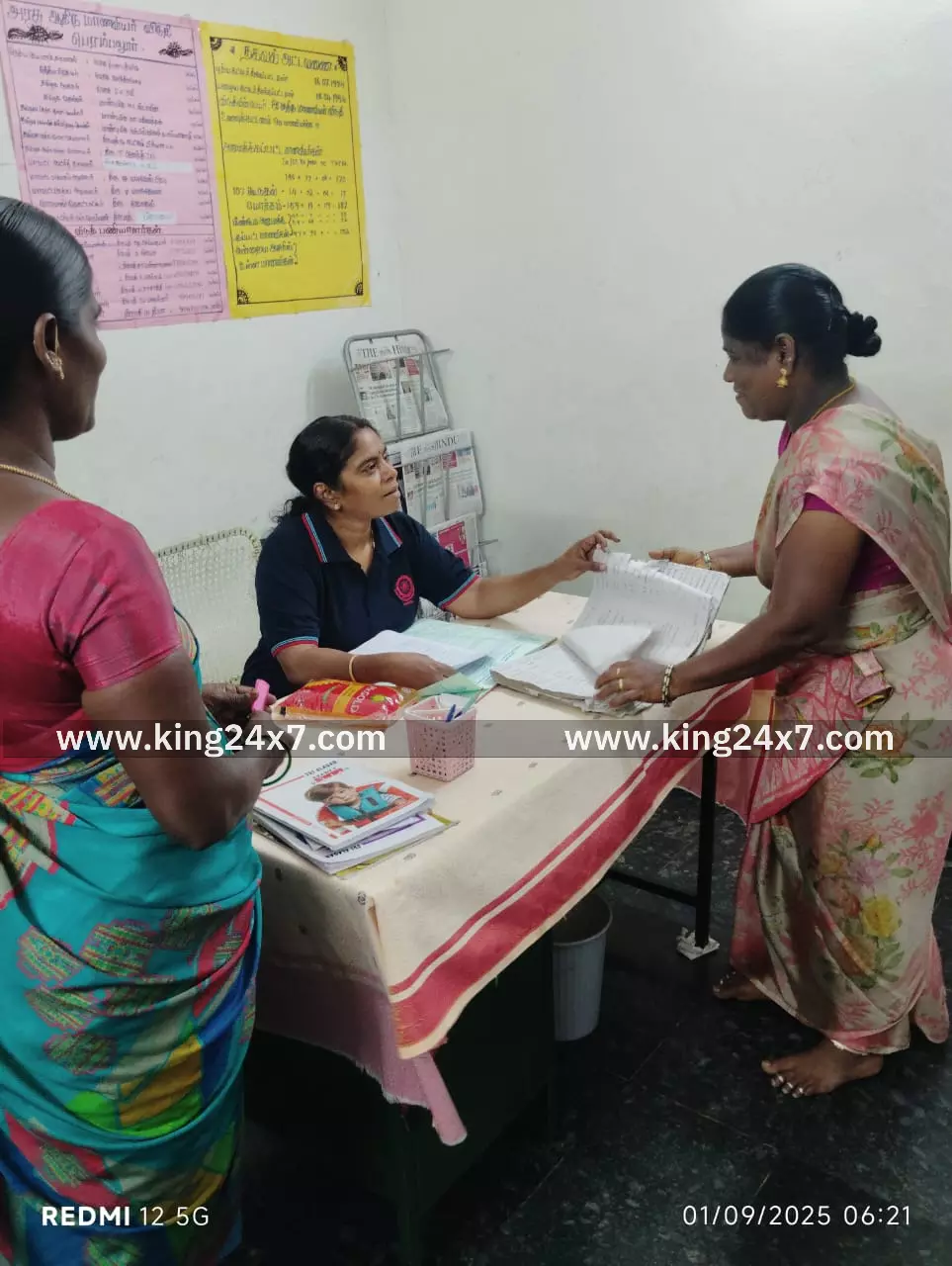 சமூக நீதி கல்லூரி மாணவர் விடுதி மற்றும் சமூக நீதி பள்ளி மாணவியர் விடுதி ஆகிய விடுதிகளில் திடீர் ஆய்வு சமூக நீதி கல்லூரி மாணவர் விடுதி மற்றும் சமூக நீதி பள்ளி மாணவியர் விடுதி ஆகிய விடுதிகளில் திடீர் ஆய்வு