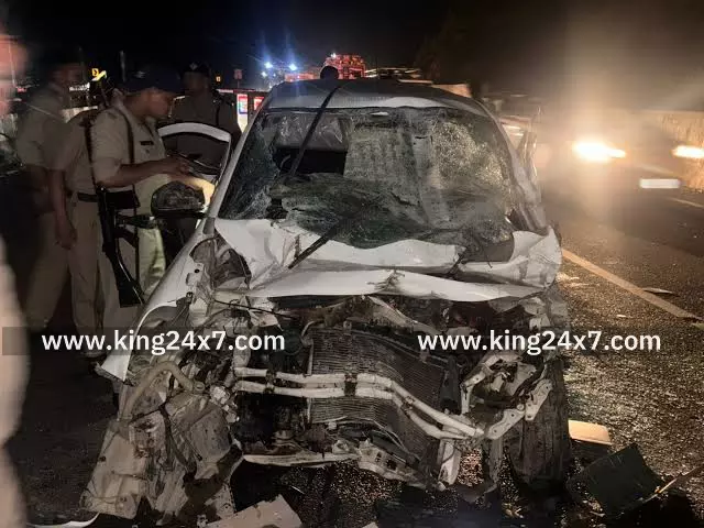 ஜேசிபி எந்திரம் மீது கார் மோதிய விபத்தில் ஒருவர் பலி