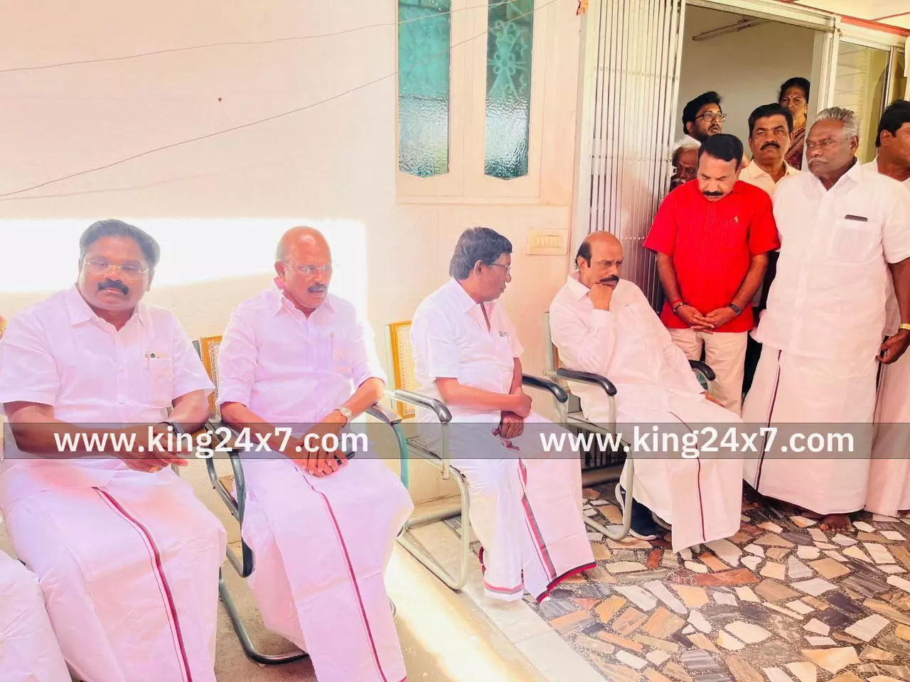 முன்னாள் எம்எல்ஏ மறைவுக்கு அமைச்சர் அஞ்சலி முன்னாள் எம்எல்ஏ மறைவுக்கு அமைச்சர் அஞ்சலி