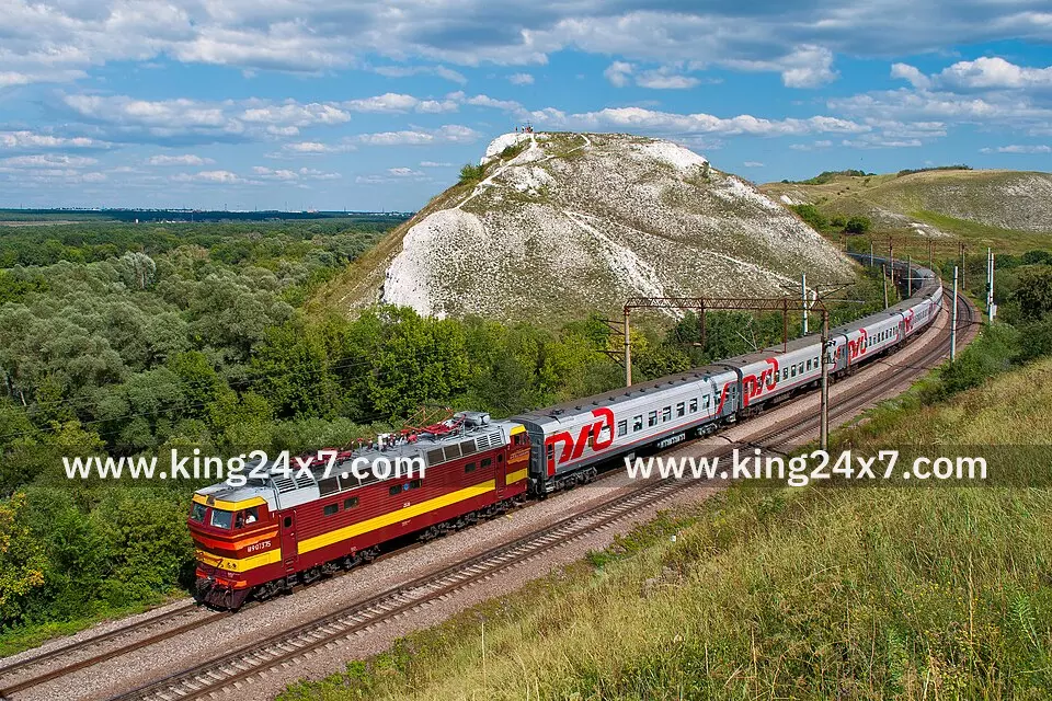 சிறப்பு ரயிலின் முன்பதிவு நாளை காலை தொடக்கம்