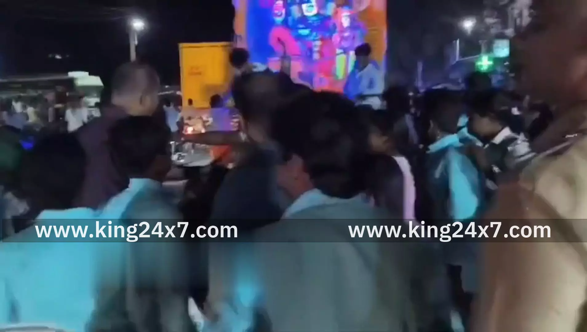 வேடசந்தூரில் 17 பேர் மீது வழக்கு பதிவு, 4 பேர் கைது