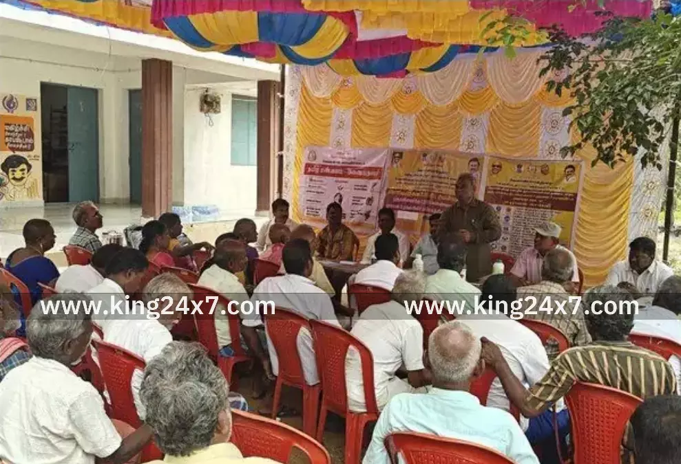 விவசாயிகளுக்கு பயிற்சி கூட்டம் விவசாயிகளுக்கு பயிற்சி கூட்டம்
