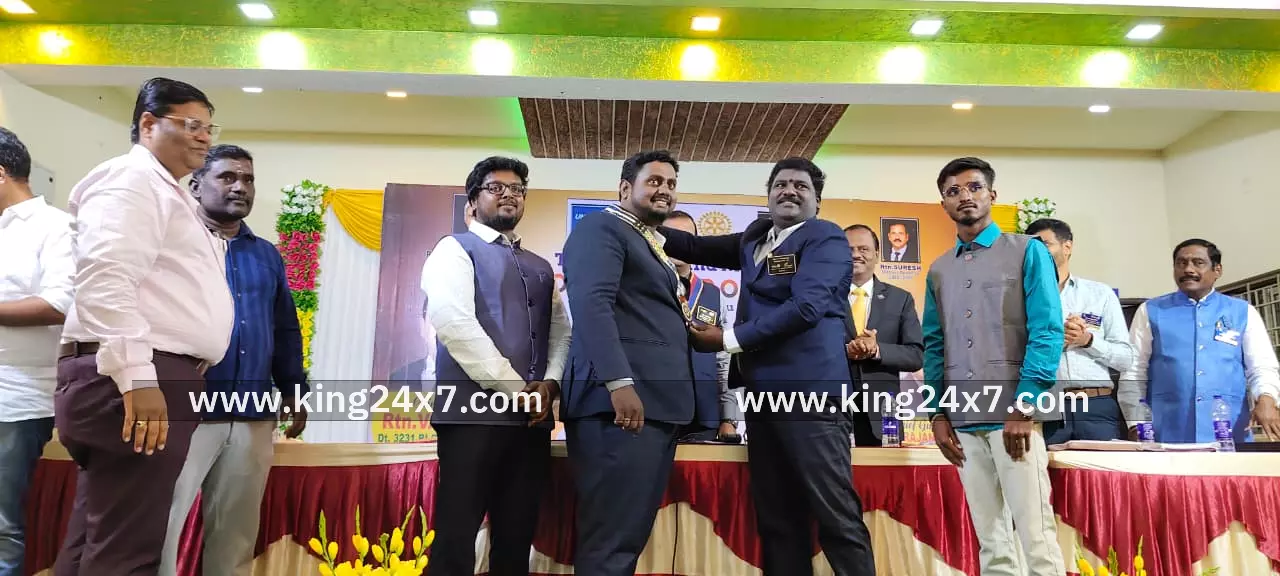 போளூர் ரோட்டரி சங்கம் புதிய தலைவர் பொறுப்பேற்கும் விழா. போளூர் ரோட்டரி சங்கம் புதிய தலைவர் பொறுப்பேற்கும் விழா.