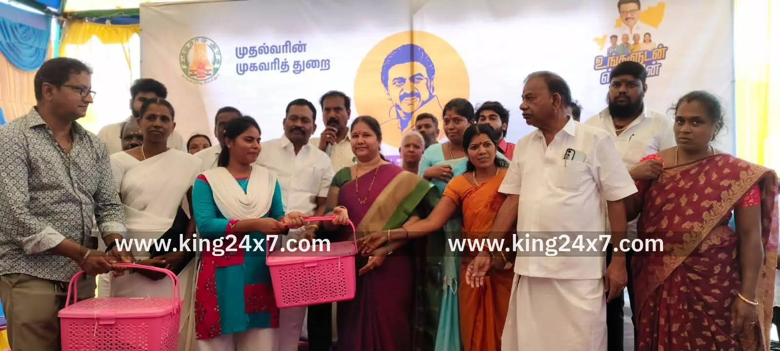 உங்களுடன் ஸ்டாலின் திட்ட முகாமை துவக்கி வைத்த எம் எல் ஏ உங்களுடன் ஸ்டாலின் திட்ட முகாமை துவக்கி வைத்த எம் எல் ஏ