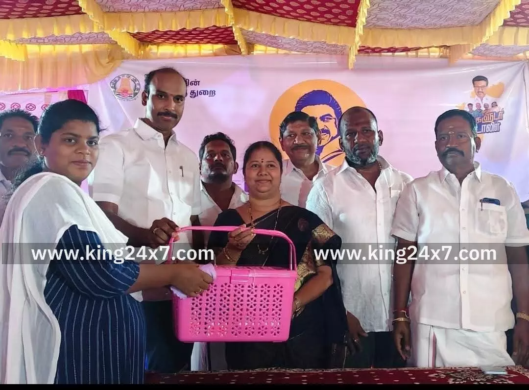 பயனாளிகளுக்கு நலத்திட்ட உதவிகள் வழங்கிய எம் எல் ஏ