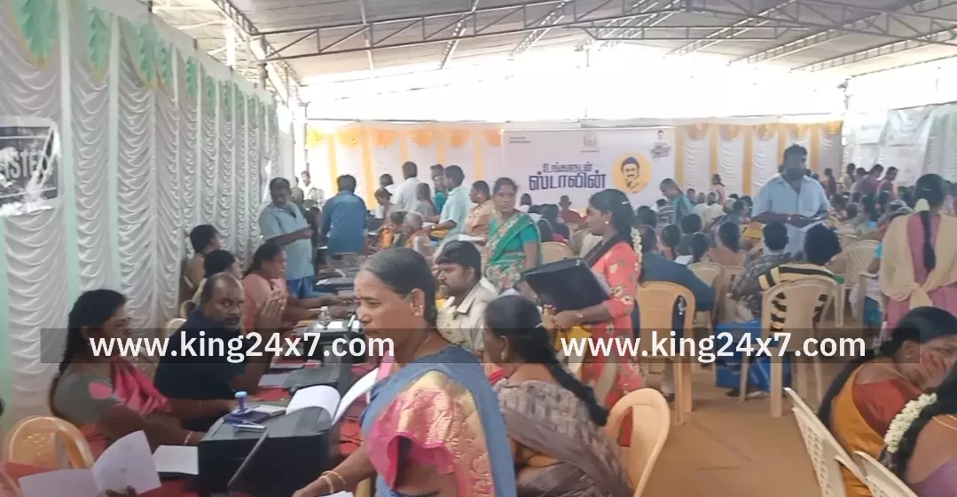 கரூர்- உங்களுடன் ஸ்டாலின் திட்டத்தில் பயனாளிகளுக்கு நலத்திட்டங்களை வழங்கினார் செந்தில் பாலாஜி. கரூர்- உங்களுடன் ஸ்டாலின் திட்டத்தில் பயனாளிகளுக்கு நலத்திட்டங்களை வழங்கினார் செந்தில் பாலாஜி.