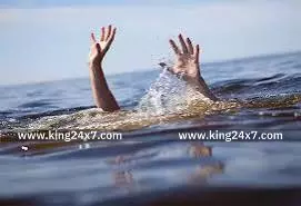 ஆற்றில் தவறி விழுந்து வாலிபர் பலி