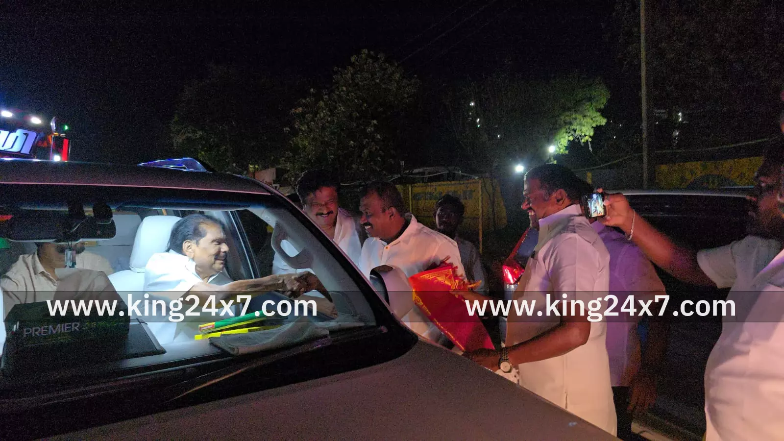 நெல்லைக்கு தமிழக வருவாய் மற்றும் பேரிடர் மேலாண்மை துறை அமைச்சர் வருகை