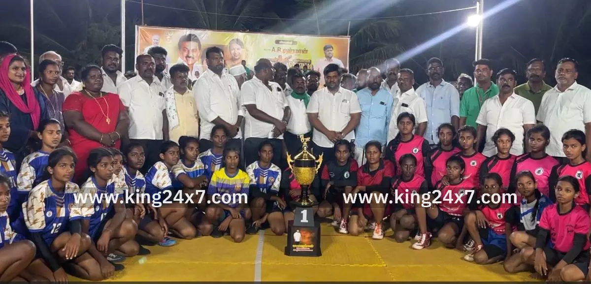 விஜயாபதியில் மின்னொளி கபாடி போட்டி விஜயாபதியில் மின்னொளி கபாடி போட்டி