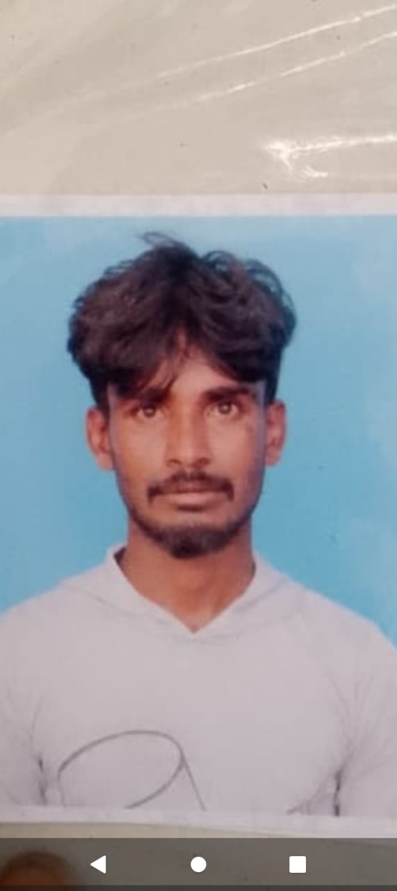 குல்லூர் சந்தை கிராமத்தில்  இளைஞர் மர்மமான முறையில் படுகொலை - கொலை சம்பவம் குறித்து  சூலக்கரை காவல்துறையினர் வழக்கு பதிவு செய்து விசாரணை ....*