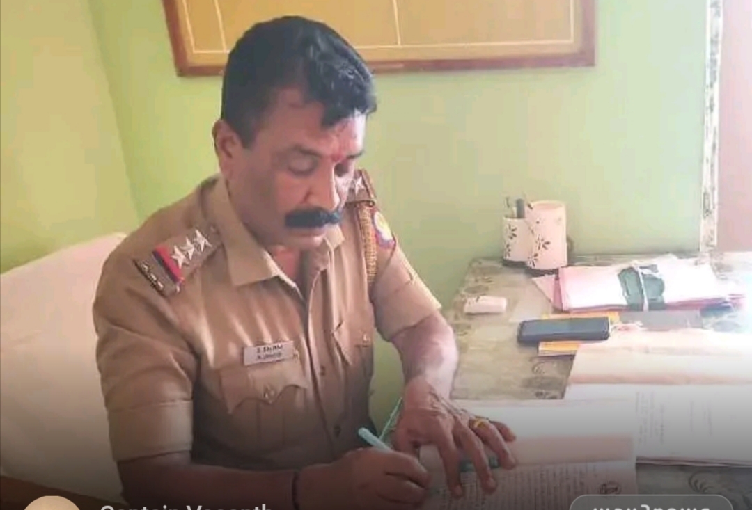 புதியதாக பொறுப்பேற்ற காவல் ஆய்வாளருக்கு வாழ்த்து