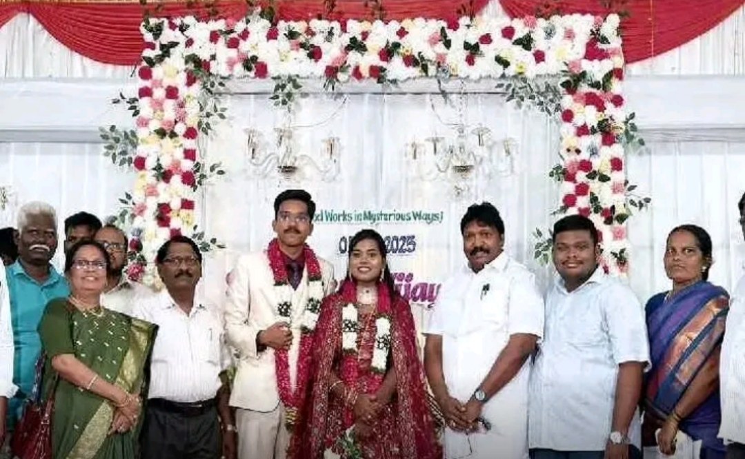 திருமண வரவேற்பு விழாவில் கலந்து கொண்ட எம்எல்ஏ