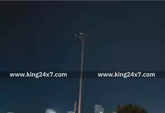 உயர் கோபுர மின் விளக்குகளை பழுது நீக்க வேண்டி மக்கள் கோரிக்கை உயர் கோபுர மின் விளக்குகளை பழுது நீக்க வேண்டி மக்கள் கோரிக்கை