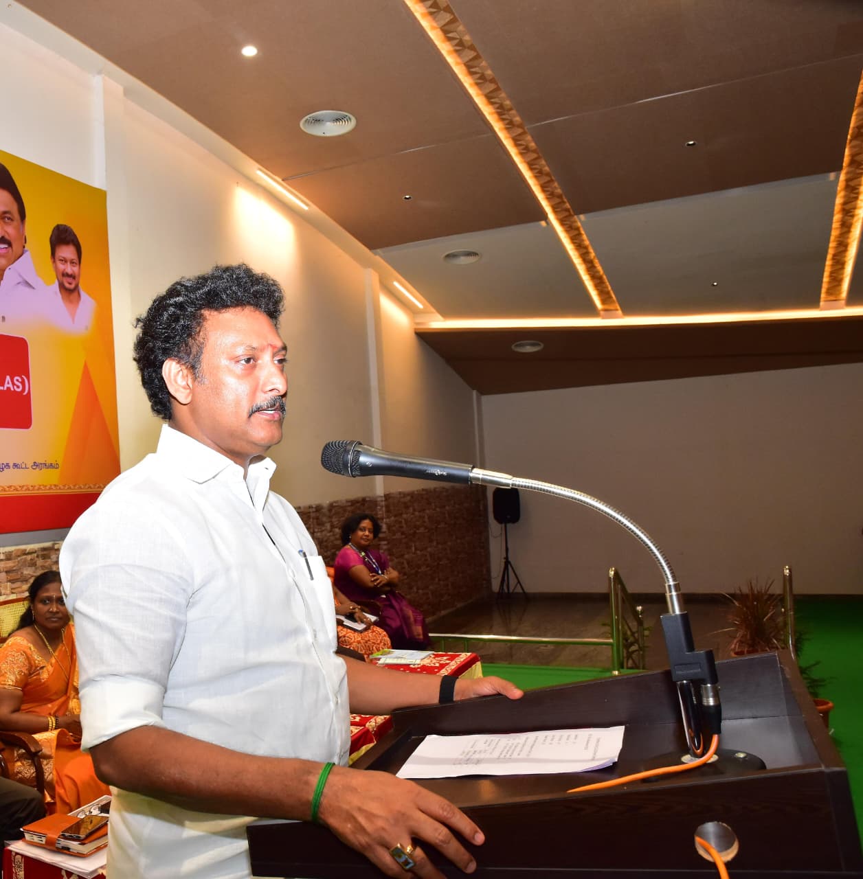 பள்ளிக்கல்வித்துறை அமைச்சர் அன்பில் மகேஷ் பொய்யாமொழி அவர்கள் தலைமையில் மாநில அளவிலான அடைவுத்தேர்வு 2025 குறித்து கூட்டம்