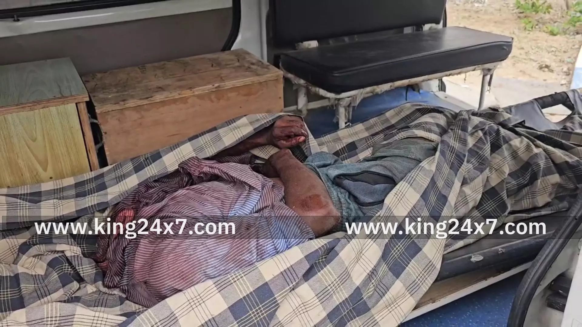 முன்பகை காரணமாக கொலை வழக்கு குற்றவாளி வெட்டி படுகொலை முன்பகை காரணமாக கொலை வழக்கு குற்றவாளி வெட்டி படுகொலை