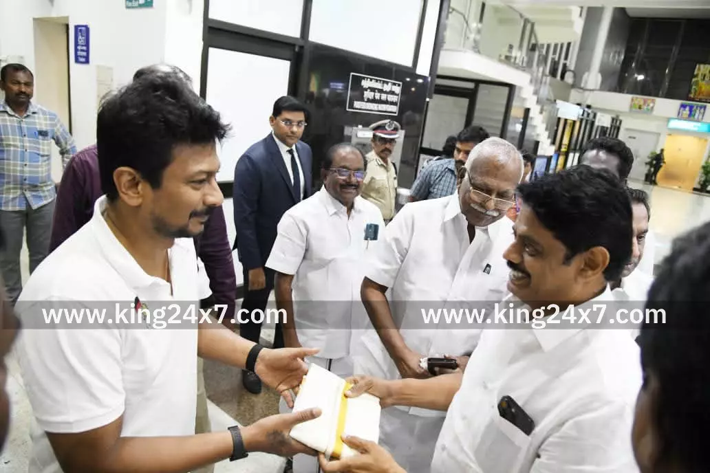 உதயநிதி ஸ்டாலினுக்கு உற்சாக வரவேற்பு