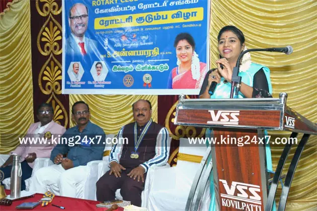 கோவில்பட்டி பேச்சாளருக்கு புதுமைப் பெண் விருது