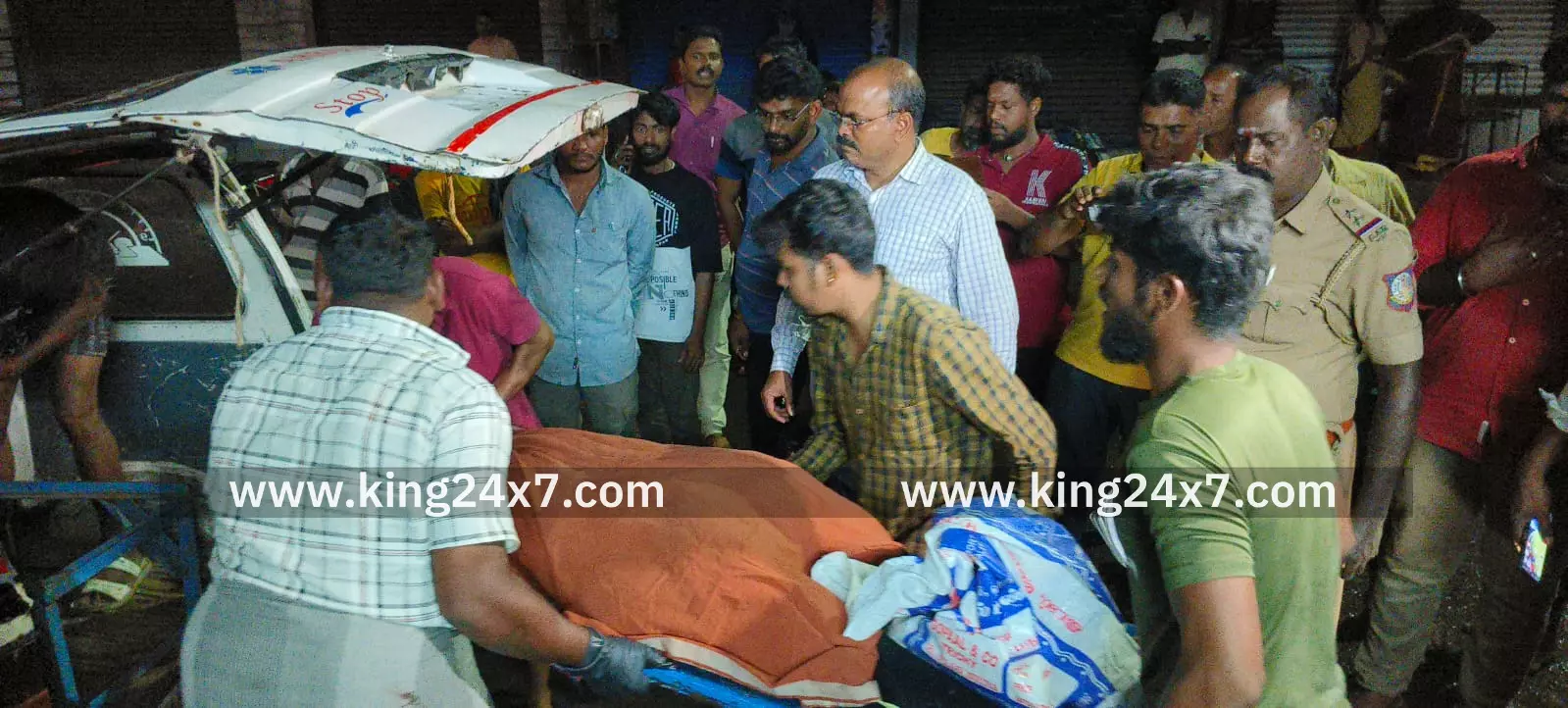 லிப்ட் அறுந்து விழுந்ததில் பெண் தலை நசுங்கி பலி