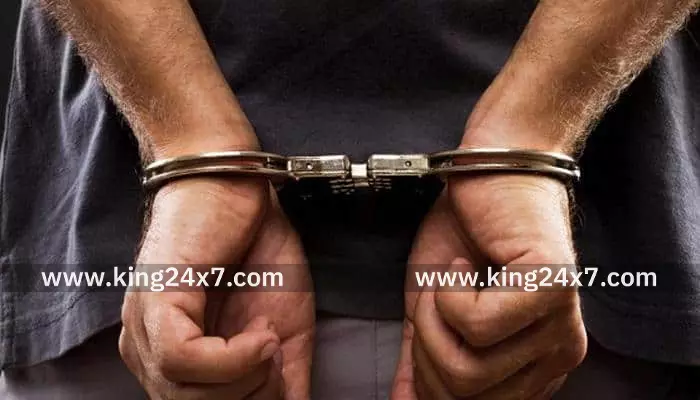 நெமிலி அருகே மணல் கடத்தியவர் கைது