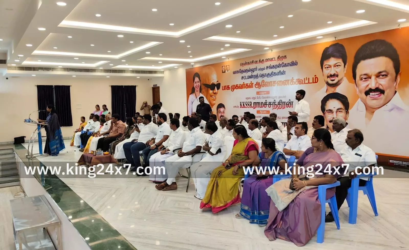 திமுக பாக முகவா்கள் ஆலோசனைக் கூட்டத்தில்  எம்.பி பங்கேற்பு