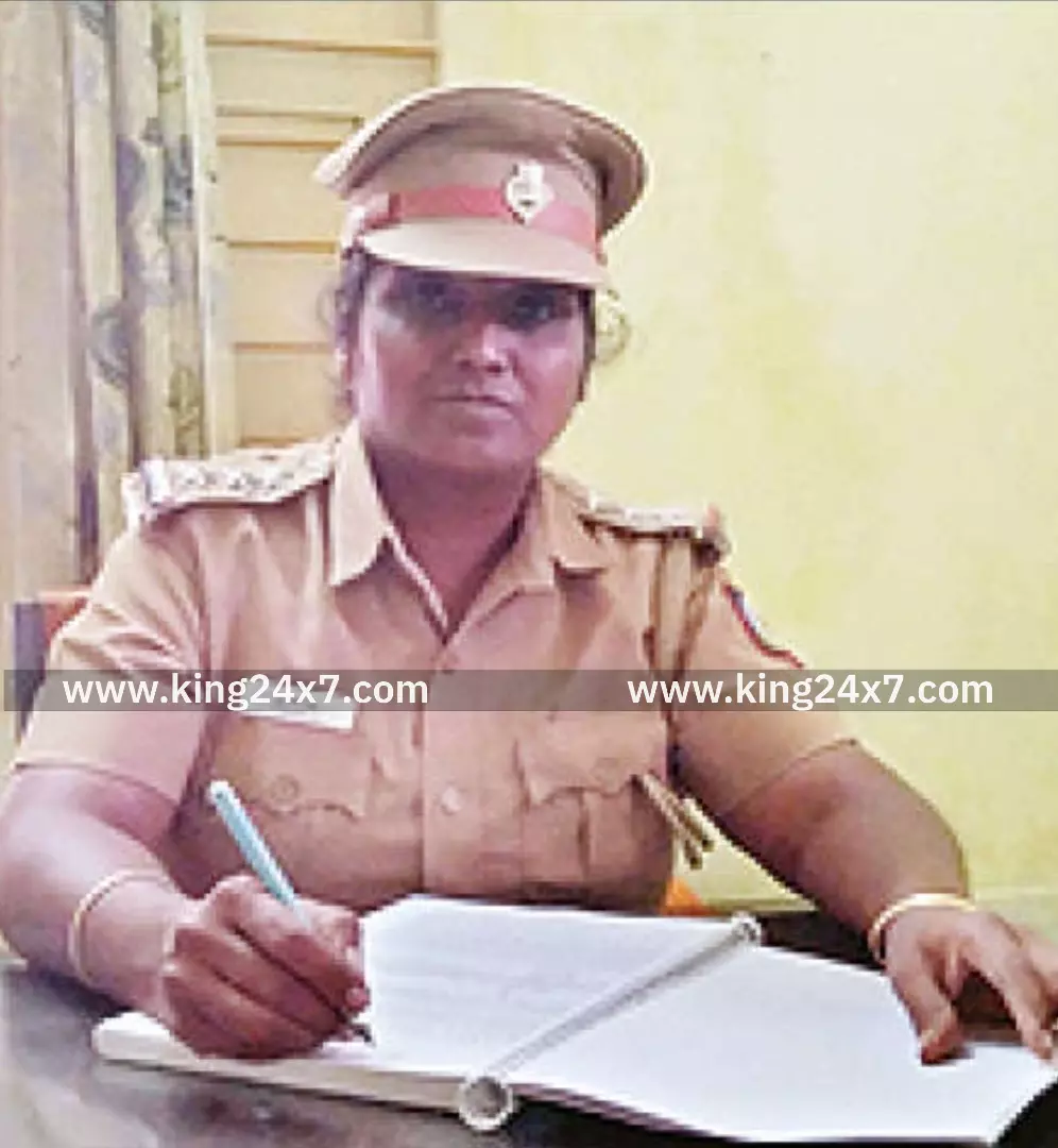 ஊதியூர் போலீஸ் நிலையத்தில் பெண் இன்ஸ்பெக்டர் பொறுப்பேற்பு