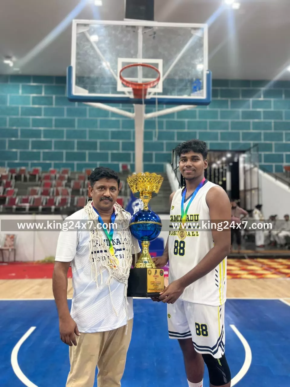 யூ18 கூடைப்பந்து போட்டியில் தமிழக அணி வெற்றி! யூ18 கூடைப்பந்து போட்டியில் தமிழக அணி வெற்றி!