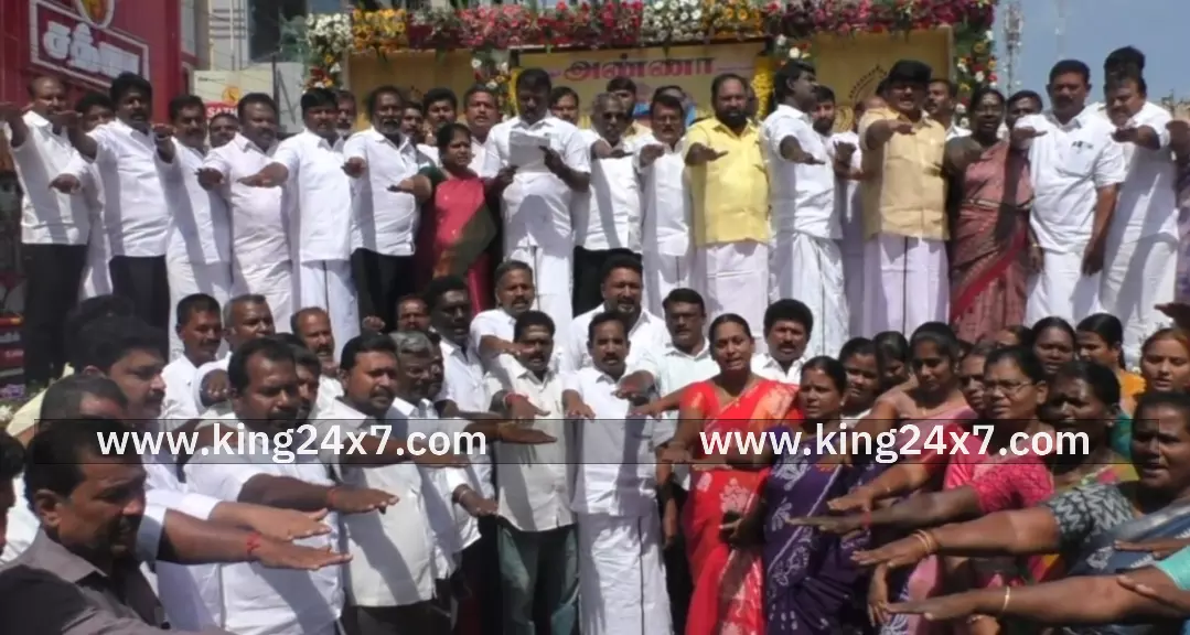 தமிழக முன்னாள் முதல்வர் அறிஞர் அண்ணா பிறந்தநாள் திமுகவினர் கொண்டாட்டம். தமிழக முன்னாள் முதல்வர் அறிஞர் அண்ணா பிறந்தநாள் திமுகவினர் கொண்டாட்டம்.