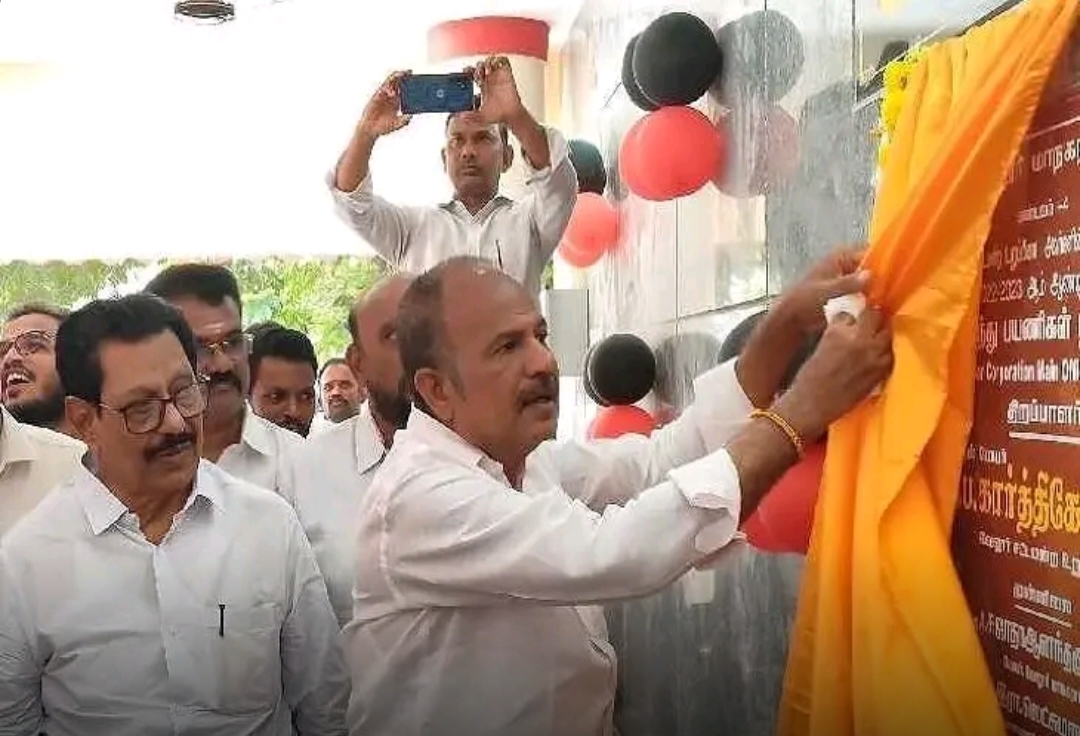 புதிய பேருந்து நிழற்குடை திறப்பு!