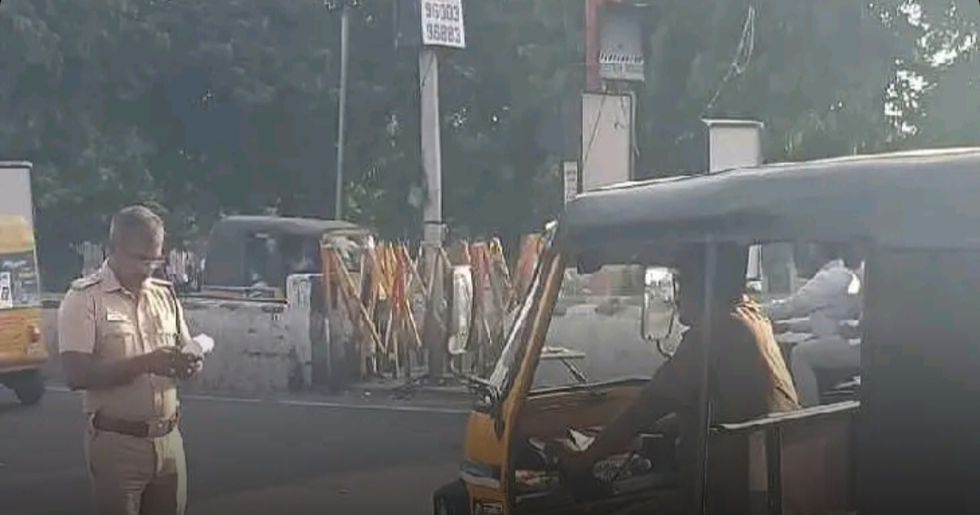 ஆட்டோக்களுக்கு ரூ.18,000 அபராதம்!