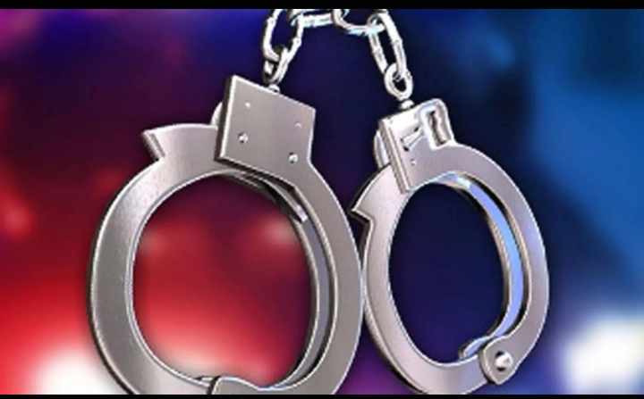 குமரி : பாறை உடைத்த 3 பேர் கைது