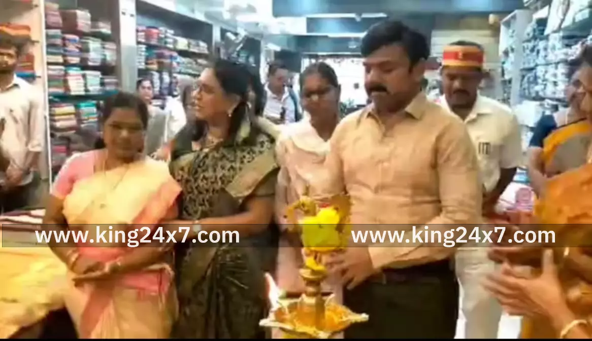 கோ-ஆப்டெக்சீல் தீபாவளி விற்பனை துவக்கம் கோ-ஆப்டெக்சீல் தீபாவளி விற்பனை துவக்கம்