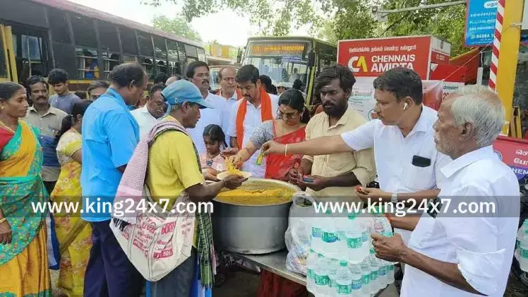 பிரதமரின் பிறந்த நாளை முன்னிட்டு  பாஜக சாா்பில் கோயில்களில் வழிபாடு