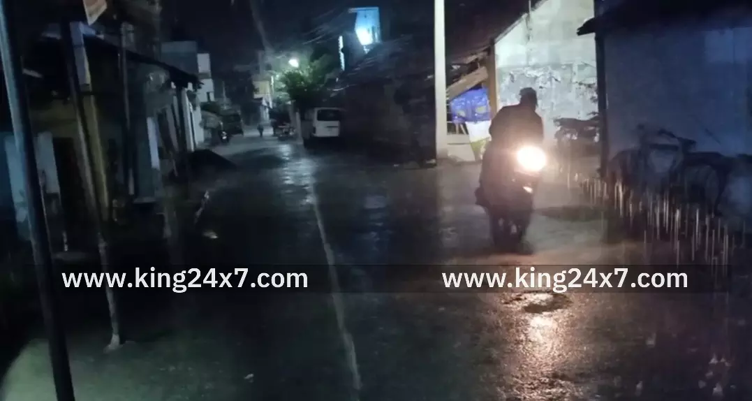 கரூர் மாவட்டத்தில் 1.20 மில்லி மீட்டர் மழை அளவு பதிவு. மாவட்ட நிர்வாகம் அறிவிப்பு.