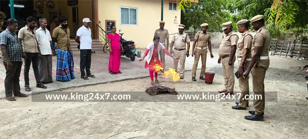 அரசு சுகாதார மையத்தில் தீ தடுப்பு பாதுகாப்பு ஒத்திகை! அரசு சுகாதார மையத்தில் தீ தடுப்பு பாதுகாப்பு ஒத்திகை!