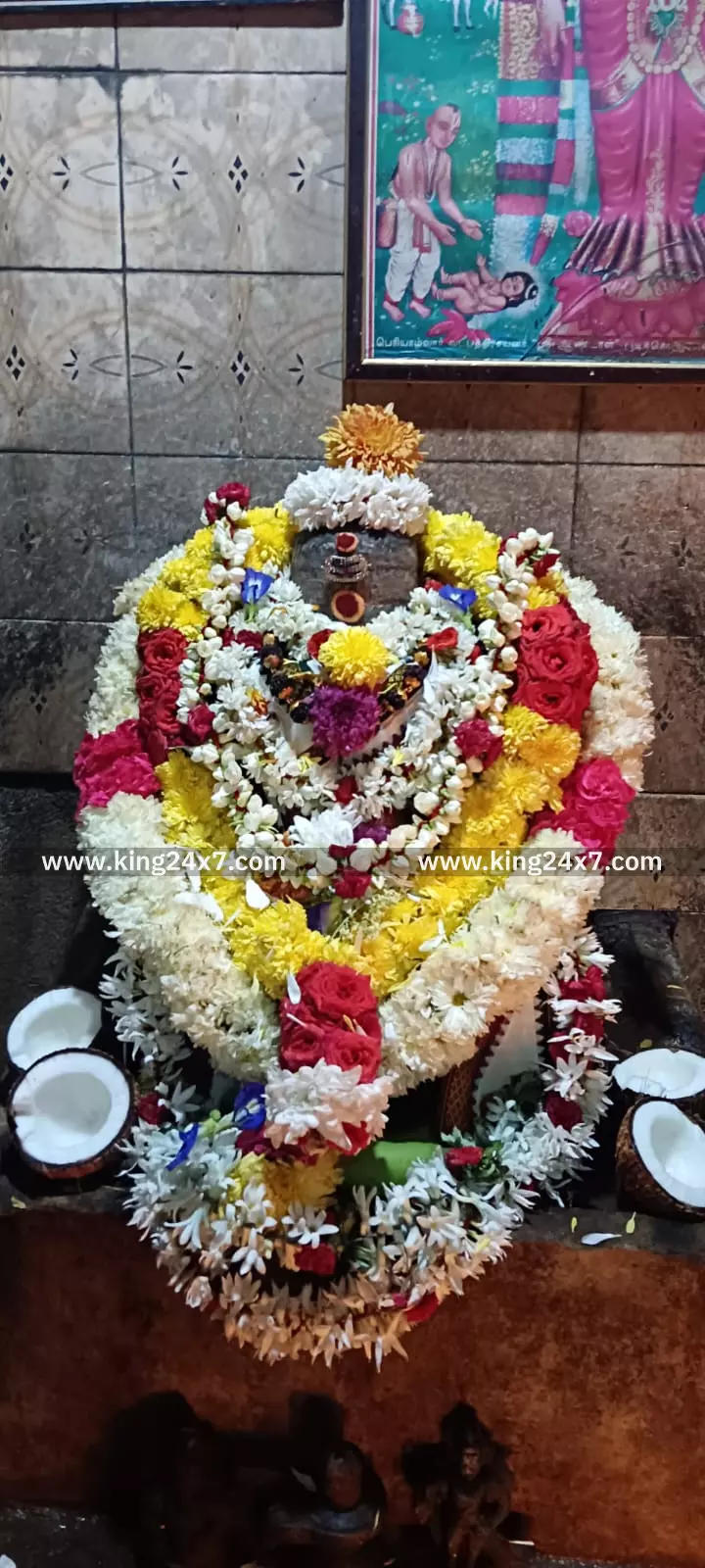 அருணகிரிநாதர் சிவாலயத்தில் நடைபெற்ற பிரதோஷ விழா.