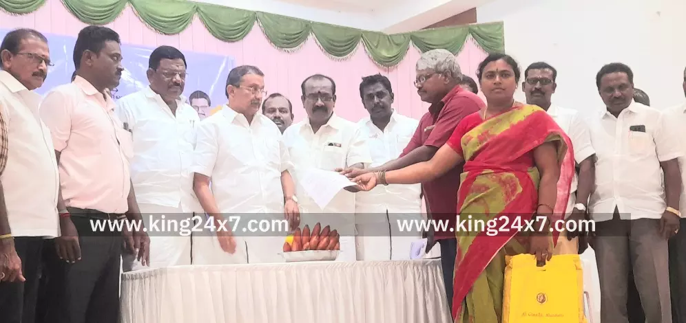 பரமத்தி வேலூர் பேரூராட்சியில் உங்களுடன் ஸ்டாலின் திட்ட முகாம்.