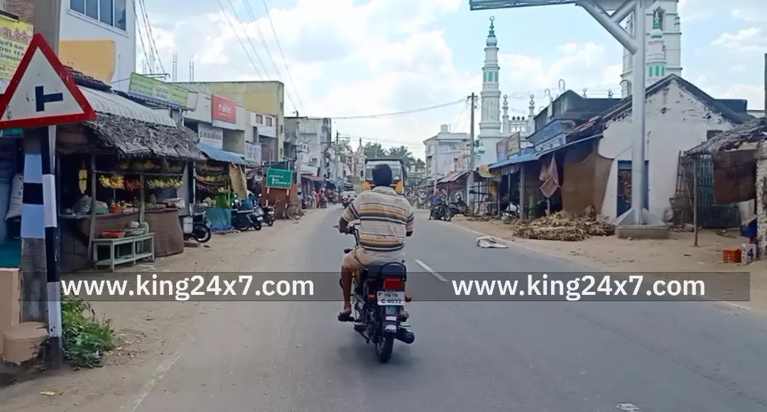 அண்ணா நகரில் பணம் வைத்து சூதாடிய 6 பேர் கைது. ரூ.1230 பறிமுதல். அண்ணா நகரில் பணம் வைத்து சூதாடிய 6 பேர் கைது. ரூ.1230 பறிமுதல்.