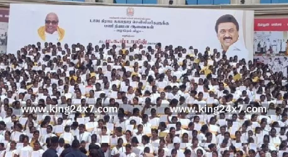 1,156 கிராம சுகாதார செவிலியர்களுக்கு பணி நியமன ஆணைகளை வழங்கினார் முதலமைச்சர் மு.க.ஸ்டாலின்!!