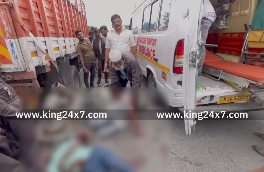 விபத்தில் காயம் அடைந்தவர்களுக்கு உதவிய ஓசூர் எம்எல்ஏ. விபத்தில் காயம் அடைந்தவர்களுக்கு உதவிய ஓசூர் எம்எல்ஏ.