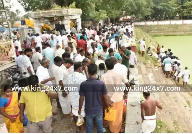 மஹாளய அமாவாசையை முன்னிட்டு முன்னோருக்கு தர்ப்பணம்