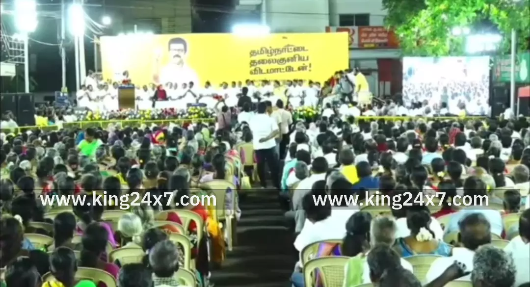 கரூர்- திமுக பொதுக்கூட்டத்தில் கட்சியினரை ஒருமையில் பேசிய திருச்சி சிவா கரூர்- திமுக பொதுக்கூட்டத்தில் கட்சியினரை ஒருமையில் பேசிய திருச்சி சிவா