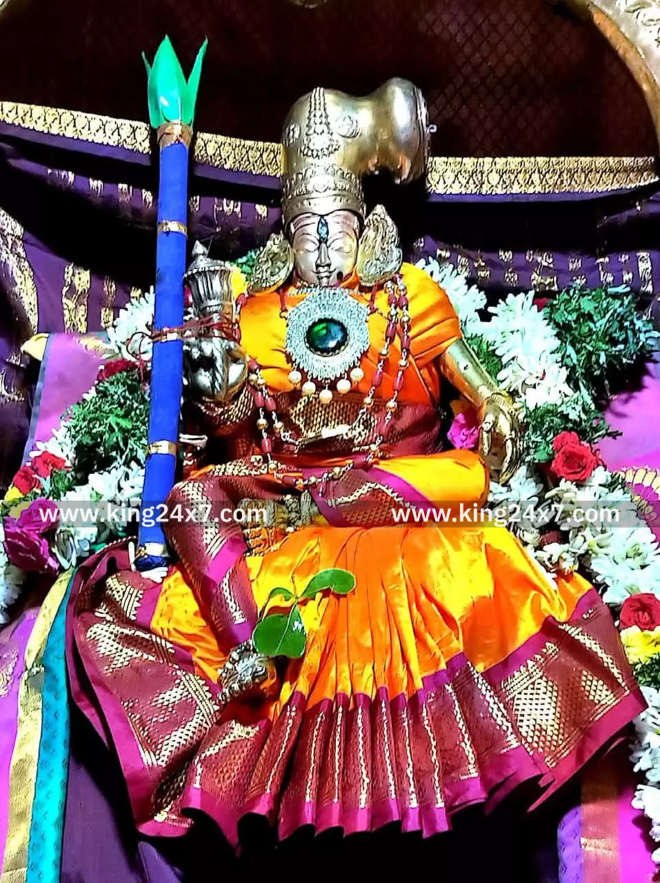 ராஜராஜேஸ்வரி அலங்காரம்
