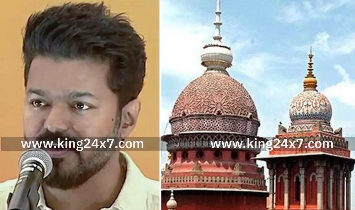 ரூ.1.50 கோடி அபராதம்: வருமானவரித் துறை உத்தரவை ரத்து செய்யக் கோரி விஜய் வழக்கு