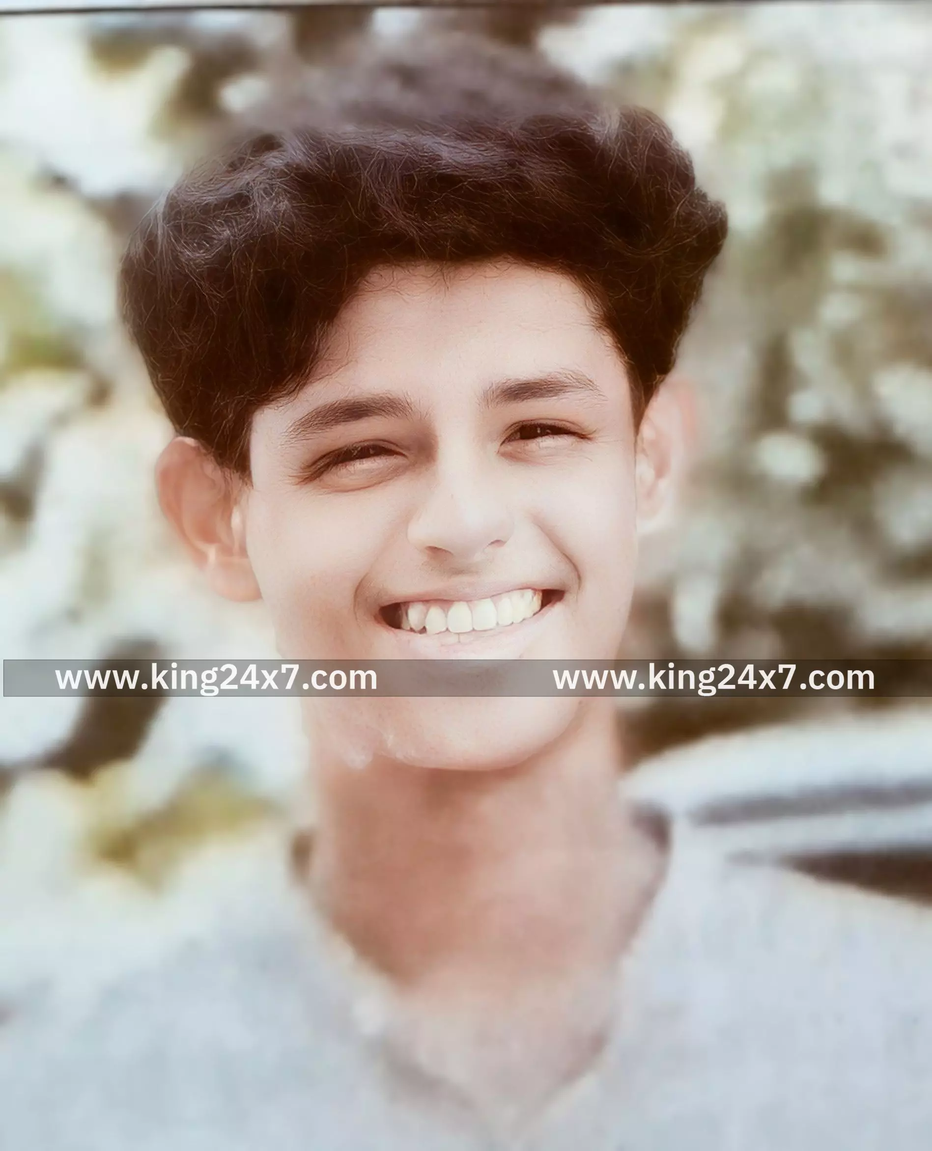 ஆற்றில் குளித்த பிளஸ் 1மாணவன் சாவு 