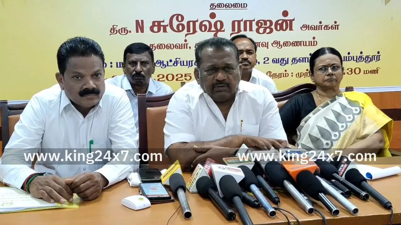 கோவை: ரேஷன் அட்டைதாரர்கள் குறைகளை முன்கூட்டியே தெரிவிக்கலாம்: உணவு ஆணையத் தலைவர் உறுதி !
