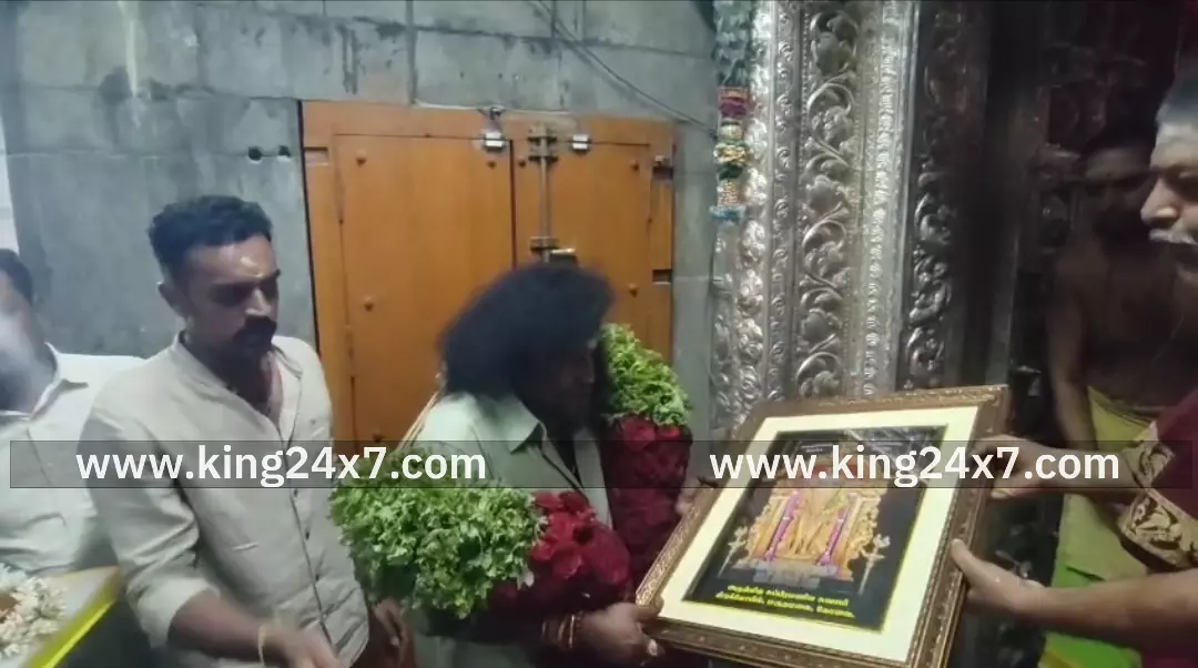 கோவை: மருதமலை சுப்பிரமணியசாமி கோவிலில் யோகி பாபு தரிசனம் !