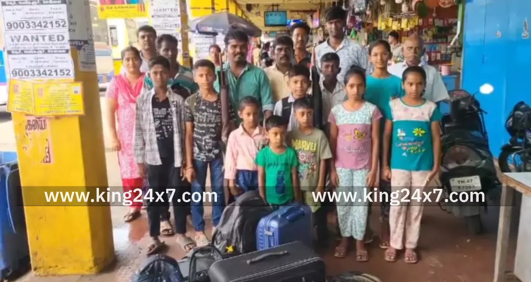 பென்காசிலாட் தேசிய போட்டிக்கு கரூர் மாவட்டத்தை சேர்ந்த 12 பேர் தேர்வு செய்தவர்களை வழி அனுப்பும் விழா பென்காசிலாட் தேசிய போட்டிக்கு கரூர் மாவட்டத்தை சேர்ந்த 12 பேர் தேர்வு செய்தவர்களை வழி அனுப்பும் விழா