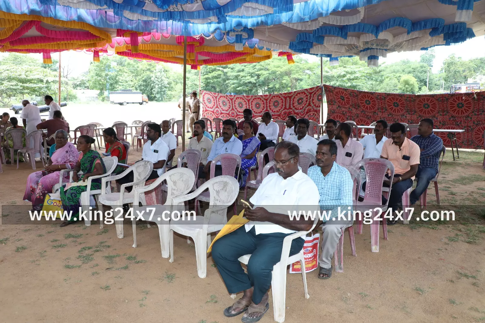 எஸ்பி தலைமையில் பொதுமக்கள் குறைத்தீர் கூட்டம் எஸ்பி தலைமையில் பொதுமக்கள் குறைத்தீர் கூட்டம்
