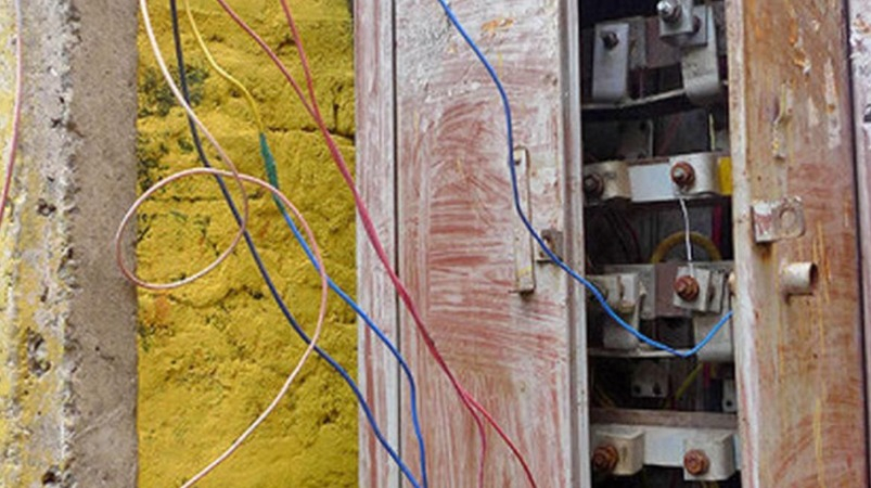 சென்னையில் 8 இடங்களில் மின் திருட்டு: ரூ.9.40 லட்சம் வசூல்