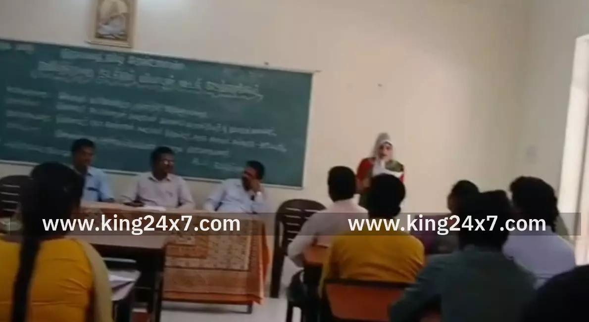 அரசு கல்லூரியில் தமிழ்துறையில் கருத்தரங்கம்